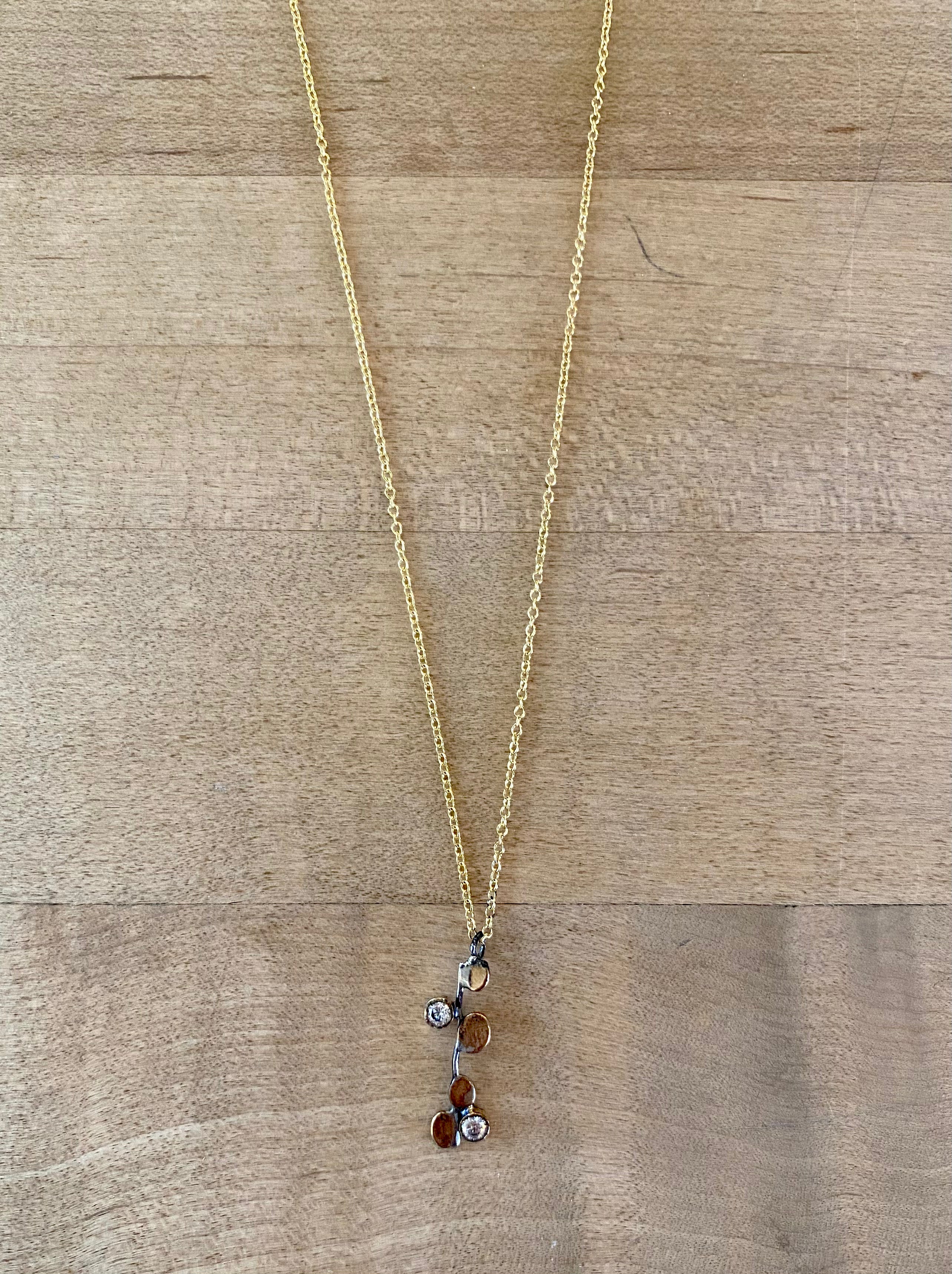 Erika Laureano • EL644