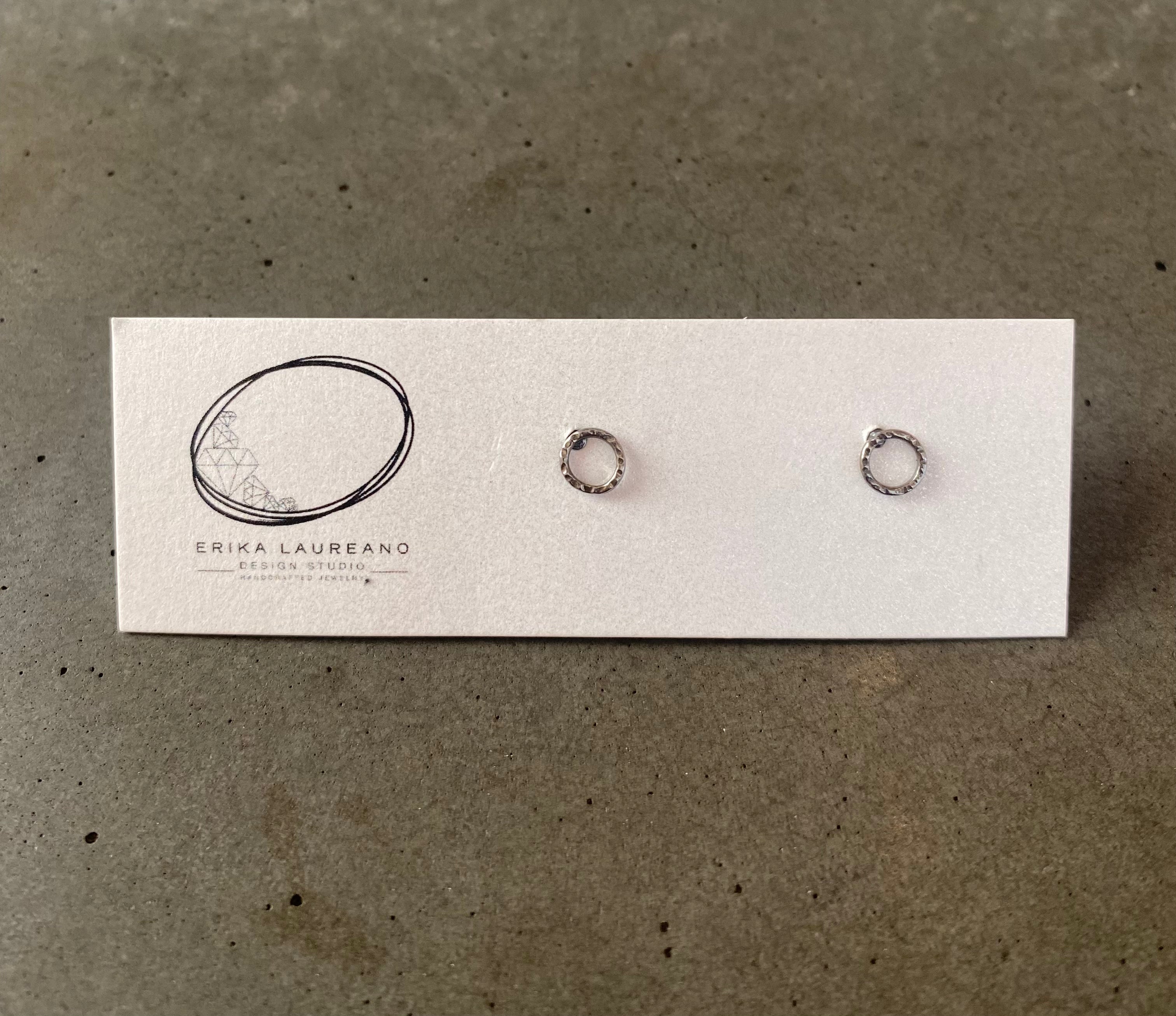 Erika Laureano • EL590