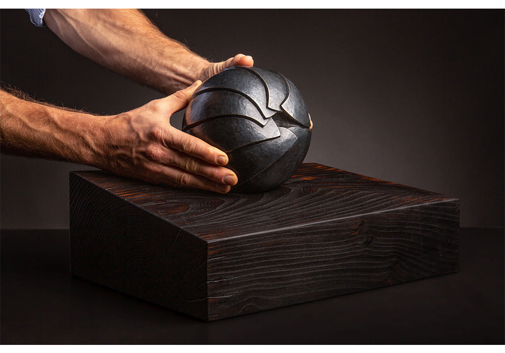 Peregrine O'Gormley • Threat (2/9)